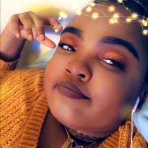 Meet your Posher, Daria